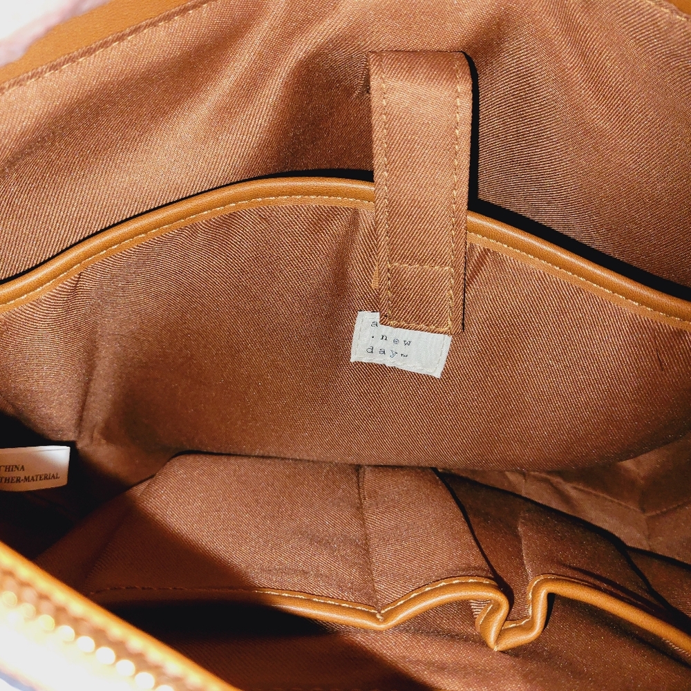 A New Day navy , tan, and cream tote - Picture 8 of 8
